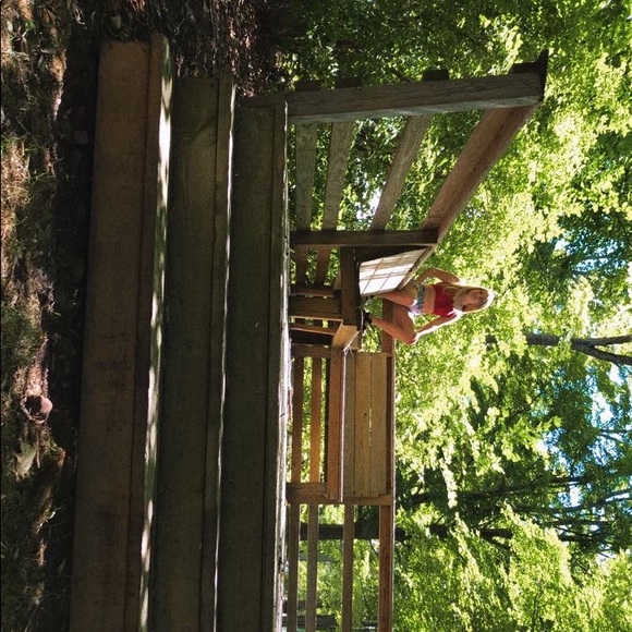 Meet your Posher, Riley - Picture 2 of 3